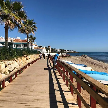In Calypso,calahonda 200 Metres From The Appartement